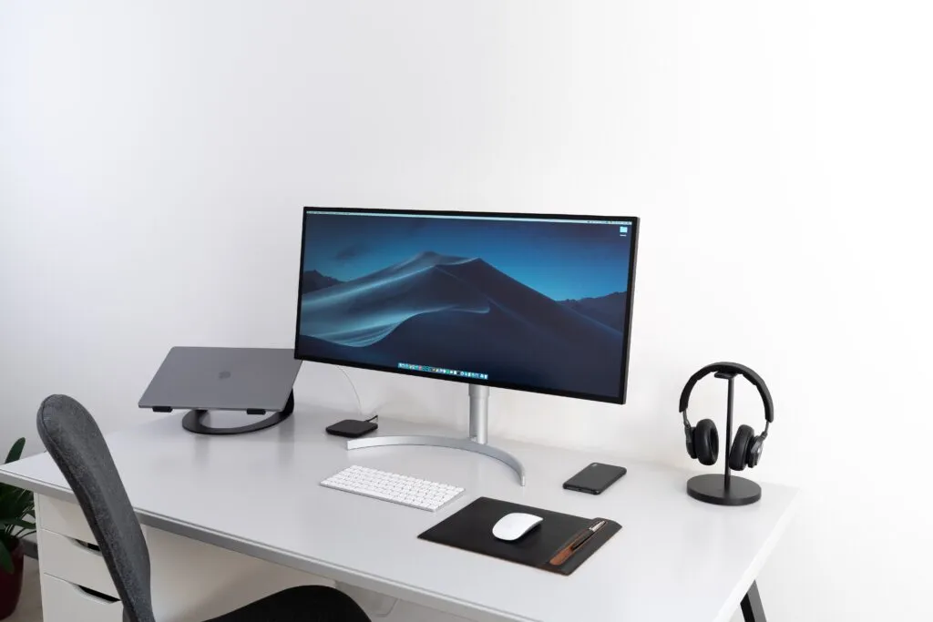 A tidy computer workstation ready for remote support